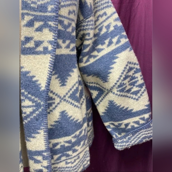 ALPS Designer Blue & White Aztec Wool Cardigan Jacket Coat Women's Size L - Picture 3 of 5